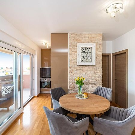 Lipotica - Luxury, With Sea View Apartment Нин Екстериор снимка
