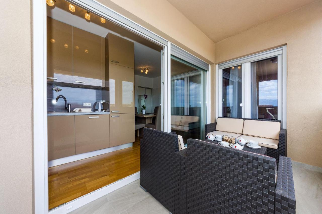 Lipotica - Luxury, With Sea View Apartment Нин Екстериор снимка