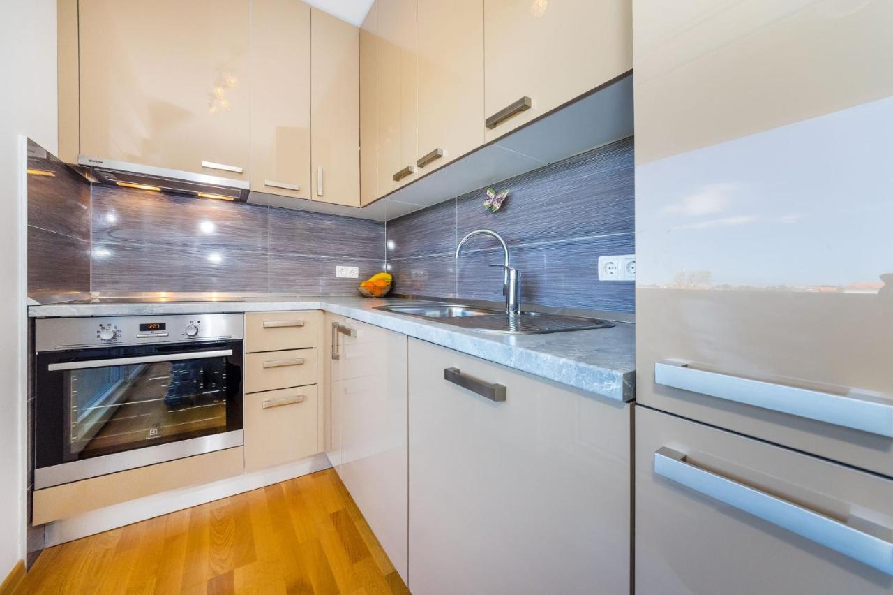 Lipotica - Luxury, With Sea View Apartment Нин Екстериор снимка